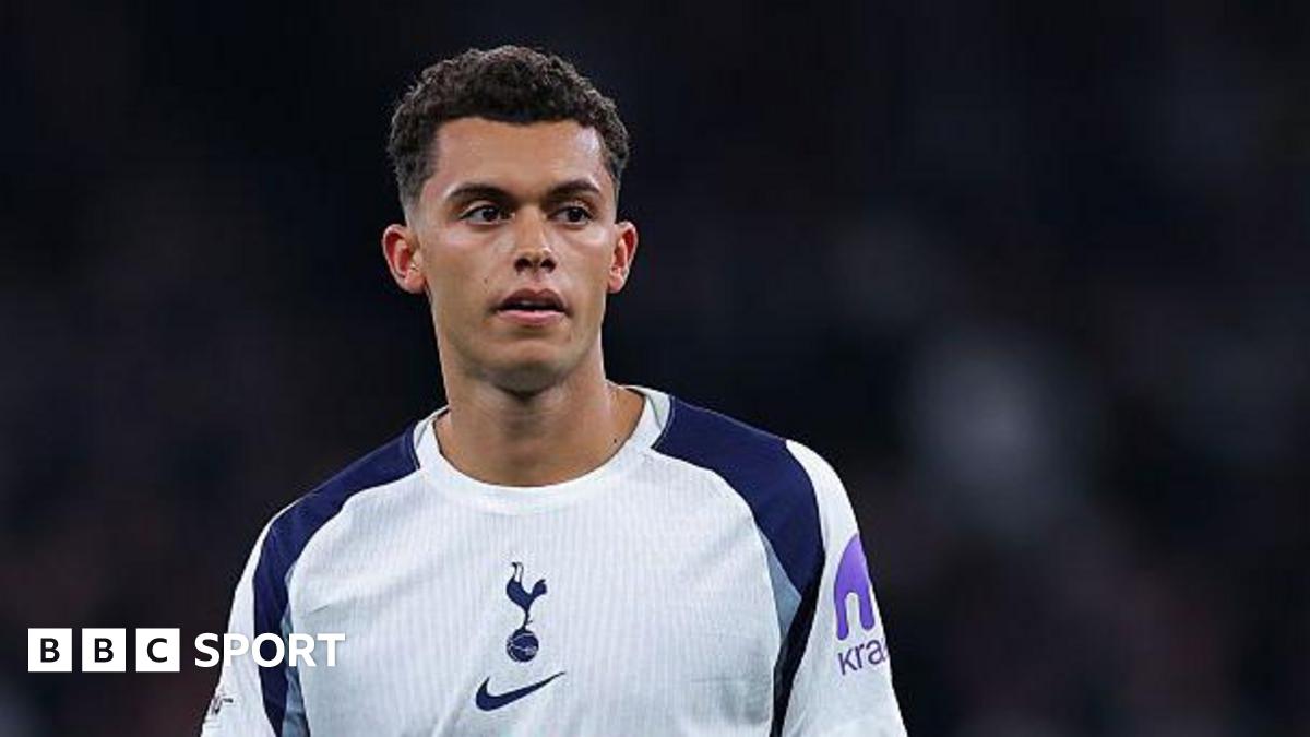 „ტოტენჰემი“ ბრენან ჯონსონის შეთავაზებებს განიხილავს