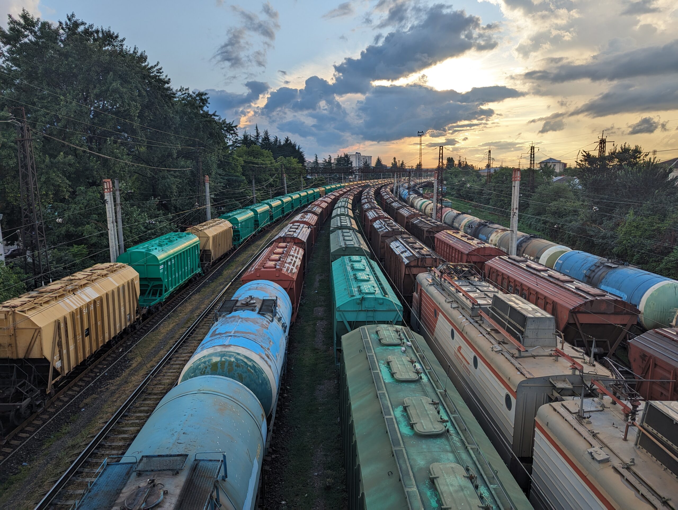 აზერბაიჯანული საწვავის ისტორიული ტრანზიტი სომხეთში საქართველოს გავლით: ახალი ნაბიჯი რეგიონულ თანამშრომლობაში