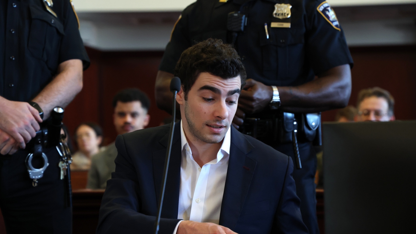 ლუიჯი მანჯიონეს საქმის წინარე მოსმენები დასრულდა: მოსამართლე მტკიცებულებების დაშვებაზე თვეების შემდეგ იმსჯელებს