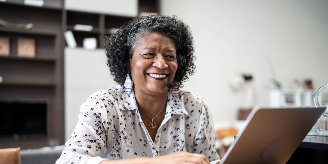 პენსიაზე გასული პირები შრომის ბაზარს უბრუნდებიან