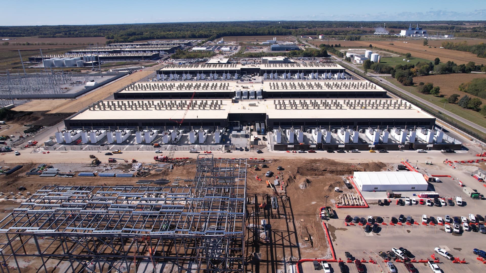 მონაცემთა ცენტრების გარიგებებმა რეკორდულ $61 მილიარდს მიაღწია