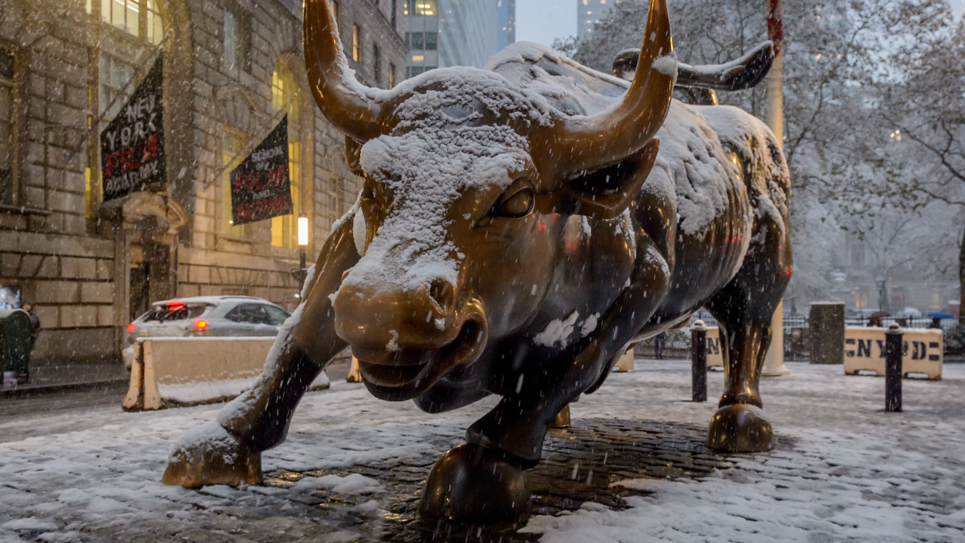 აშშ-ის შერწყმა-შეძენის ბაზარი 2025 წელს მოლოდინებს ვერ აკმაყოფილებს