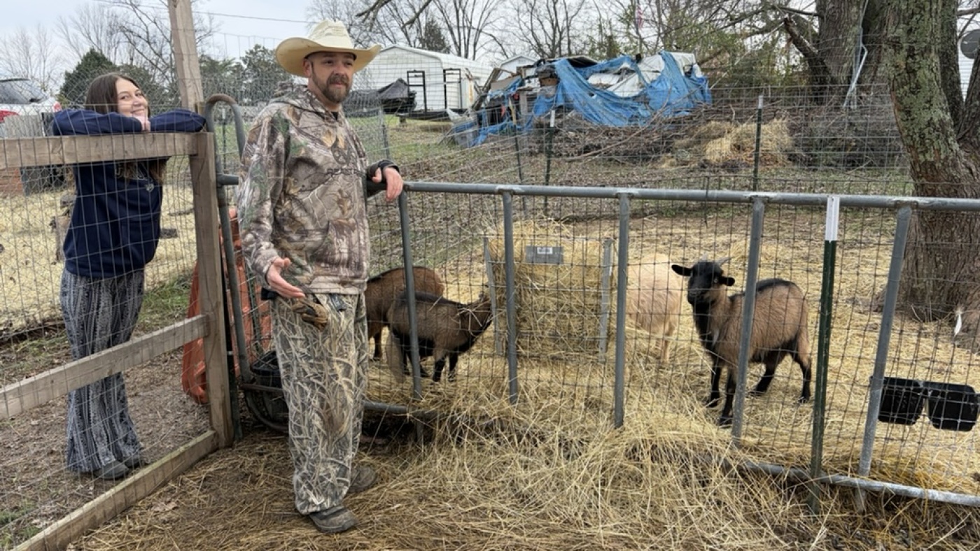 მილიონობით ამერიკელი 2026 წლიდან დაუზღვევლობისთვის ემზადება: ალტერნატიული ჯანდაცვის გზების ძიება