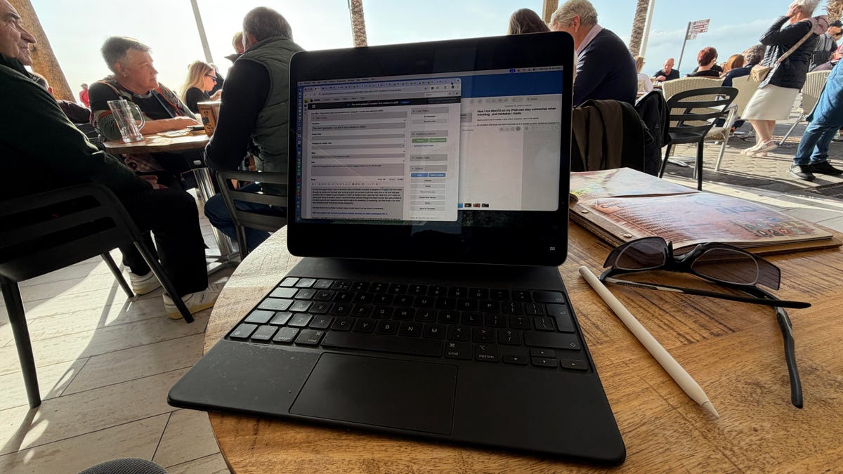 iPad-ის კონფიგურაცია, რომელიც სენსორულ MacBook-ს იმეორებს