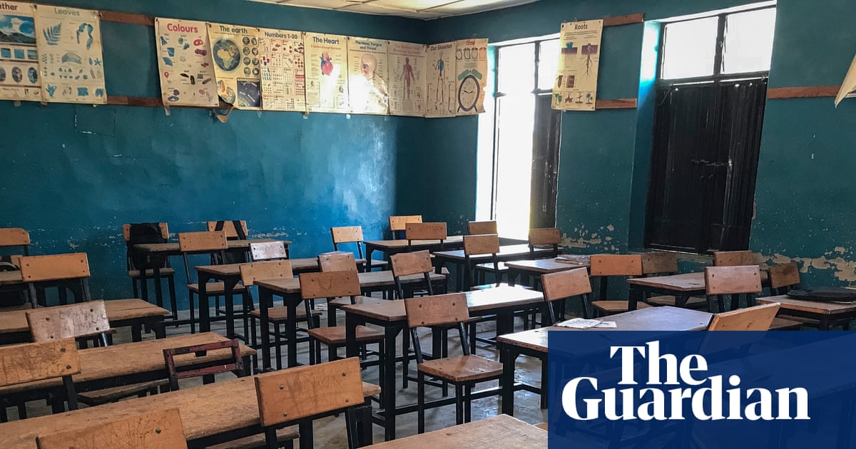 ნიგერიაში გატაცებული სკოლის მოსწავლეები ოჯახებს დაუბრუნდებიან: თვეზე მეტი ხნის ტყვეობის დასასრული