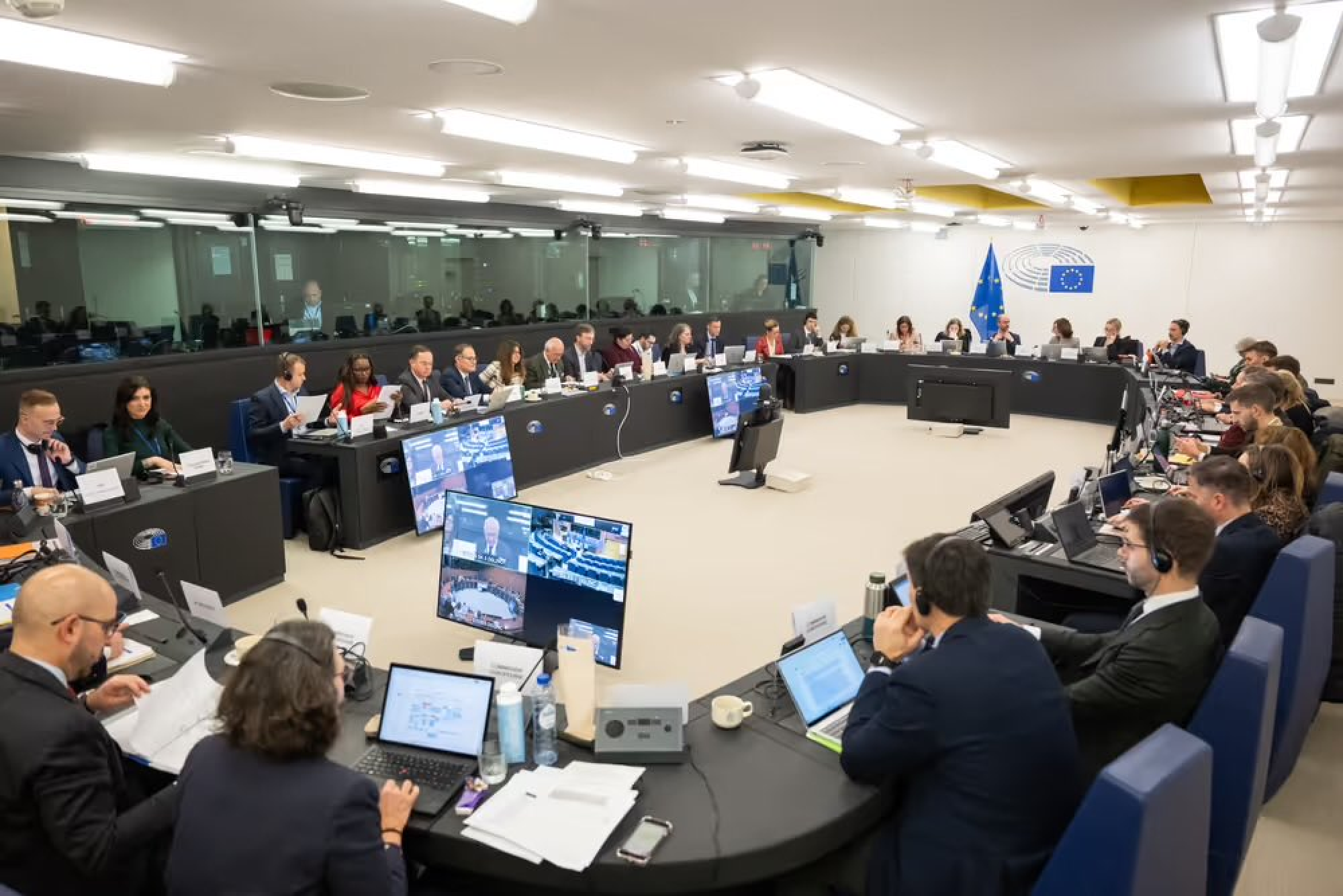 ევროკავშირი „უსაფრთხო ქვეყნების“ სიას აყალიბებს: რა გავლენა ექნება საქართველოს?