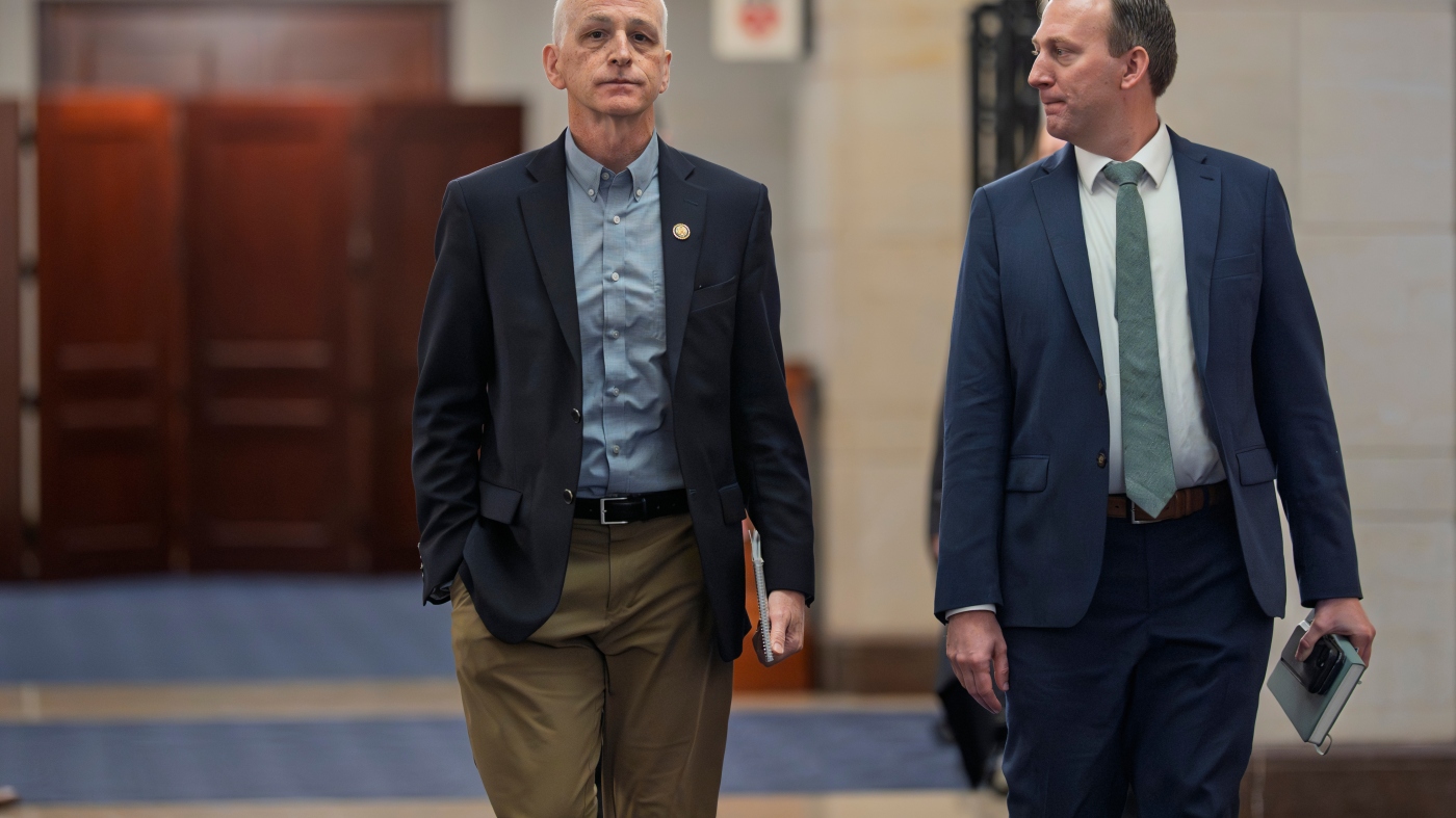 კონგრესმენი ადამ სმიტი: ტრამპის ვენესუელური ნავთობის ბლოკადა ძალაუფლებისთვისაა