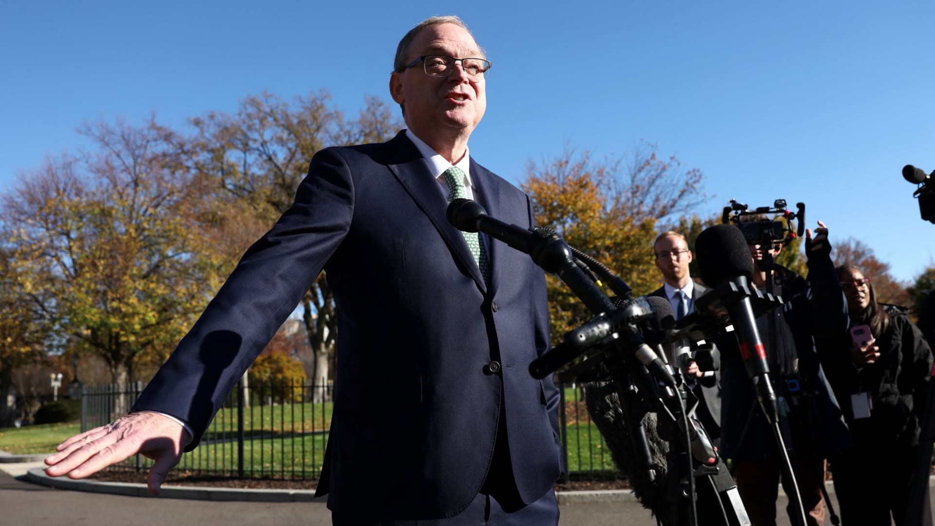 ეროვნული ეკონომიკური საბჭოს დირექტორი განაკვეთების შემცირების აუცილებლობაზე