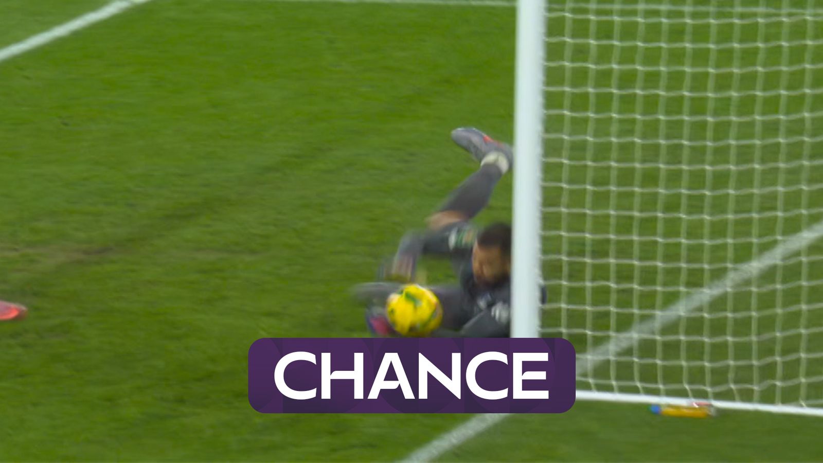 ბენიტესის ორმაგი სეივი: იესუსისა და მადუეკეს დარტყმების მოგერიება